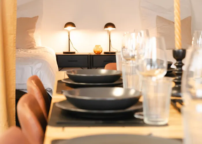 Industrial Apartment Fuer 8 - Gemeinsam Auf Reisen